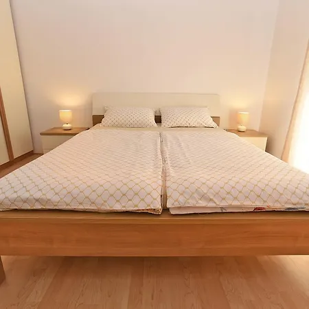 Apartment Monfiorenzo 1551 Rovinj