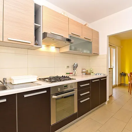 Monfiorenzo 1551 Apartment